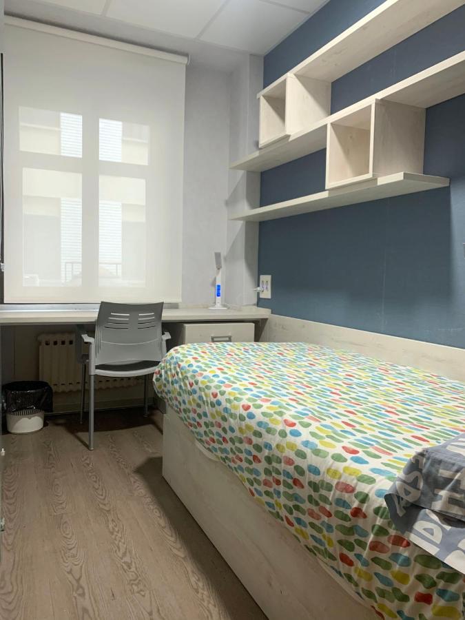 Albergue Residencia Larraona Pampelune Extérieur photo